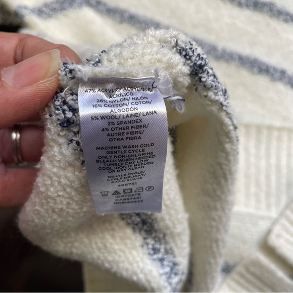 Ann Taylor Loft Women's Texture Soft Sweater Size XS Striped - Picture 6 of 6